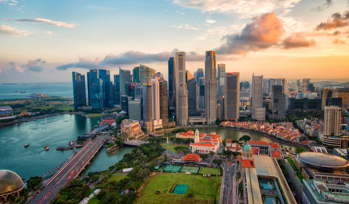 Singapore Introduces Fines for Disruptive Behavior on Public Buses